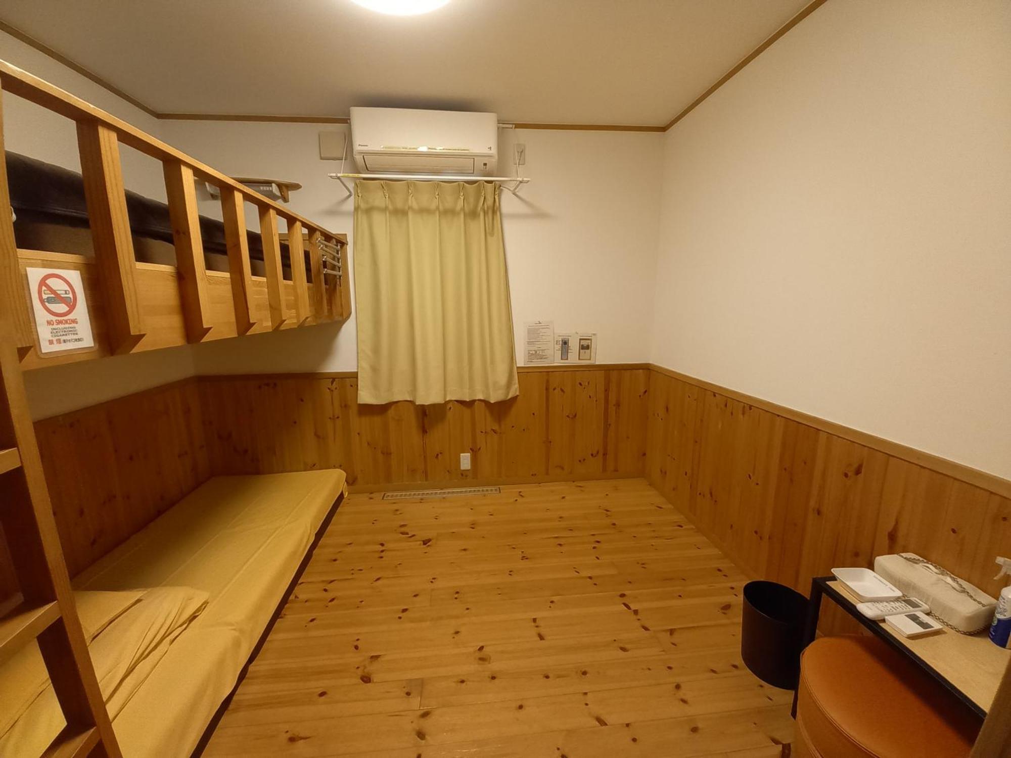 Orange Cabin Inn Far From Station Fujikawaguchiko Exterior foto