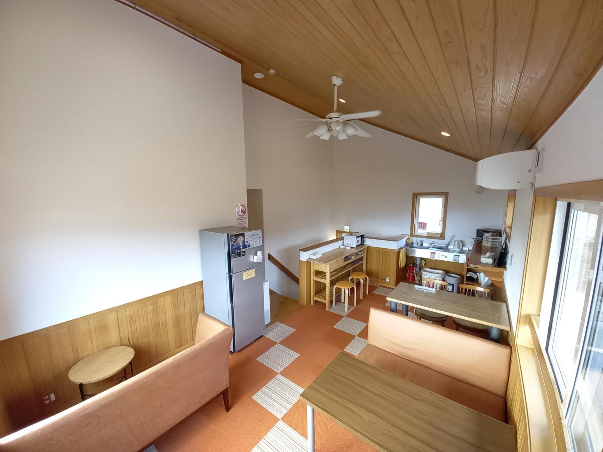 Orange Cabin Inn Far From Station Fujikawaguchiko Exterior foto